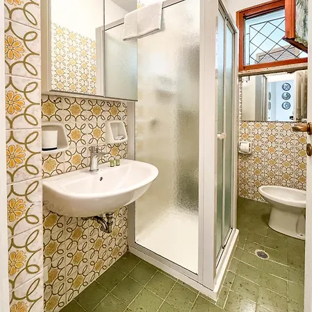 Il Sasso Apartment Manerba del Garda